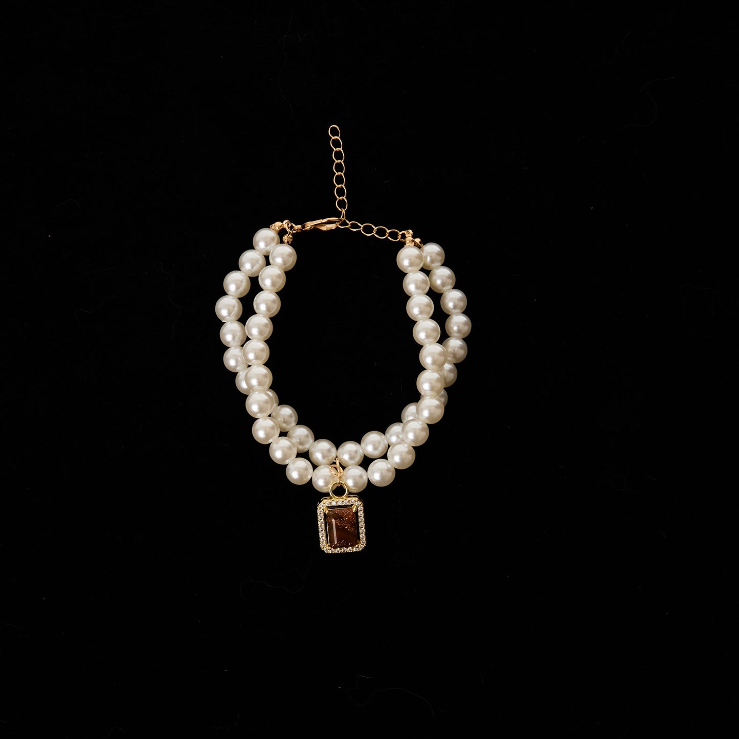 The Golden Majesty Rhinestone Collar