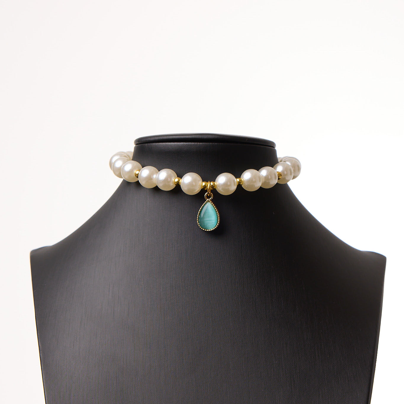 The Ethereal Glow Dewdrop Necklace
